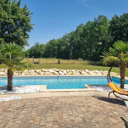 Villa Avec Piscine, Jacuzzi Et Vue Imprenable ! Herry 外观 照片